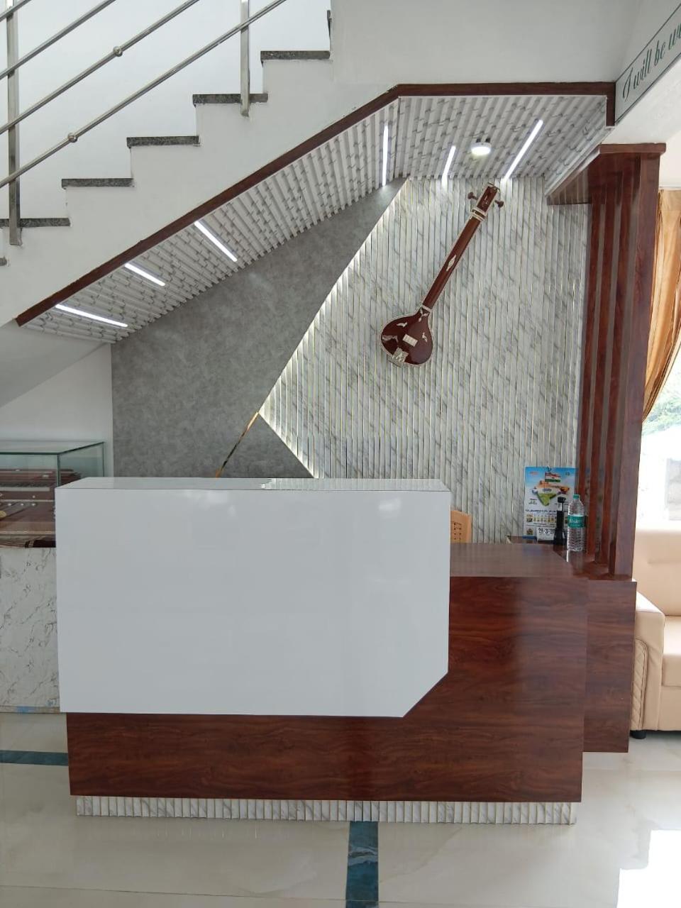 Grand Sangeetham Inn Tiruchchendūr Kültér fotó