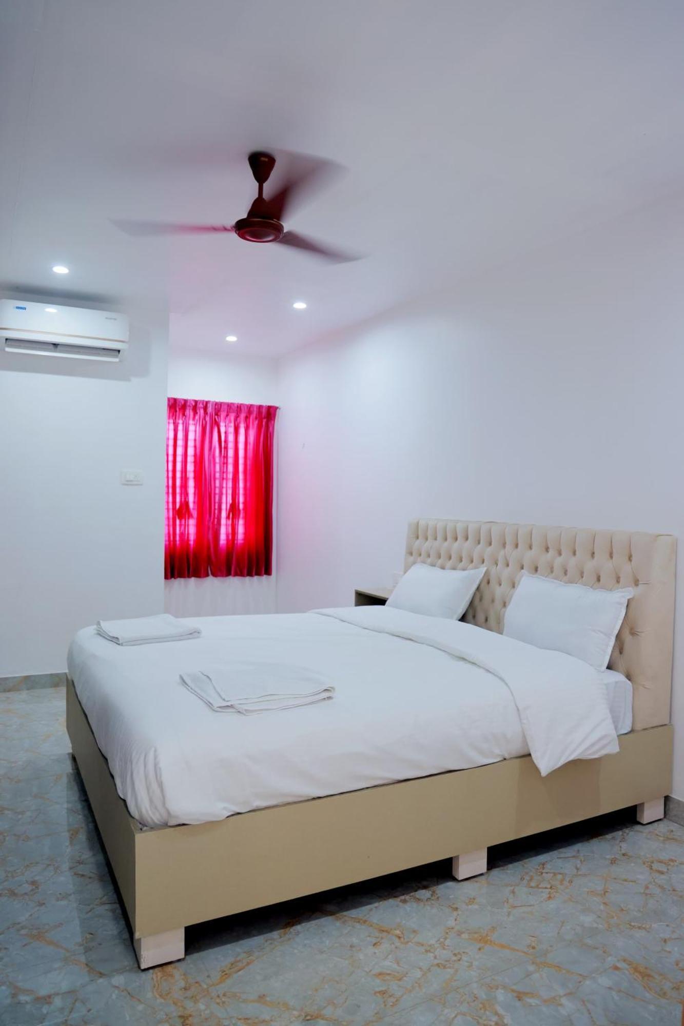 Grand Sangeetham Inn Tiruchchendūr Kültér fotó