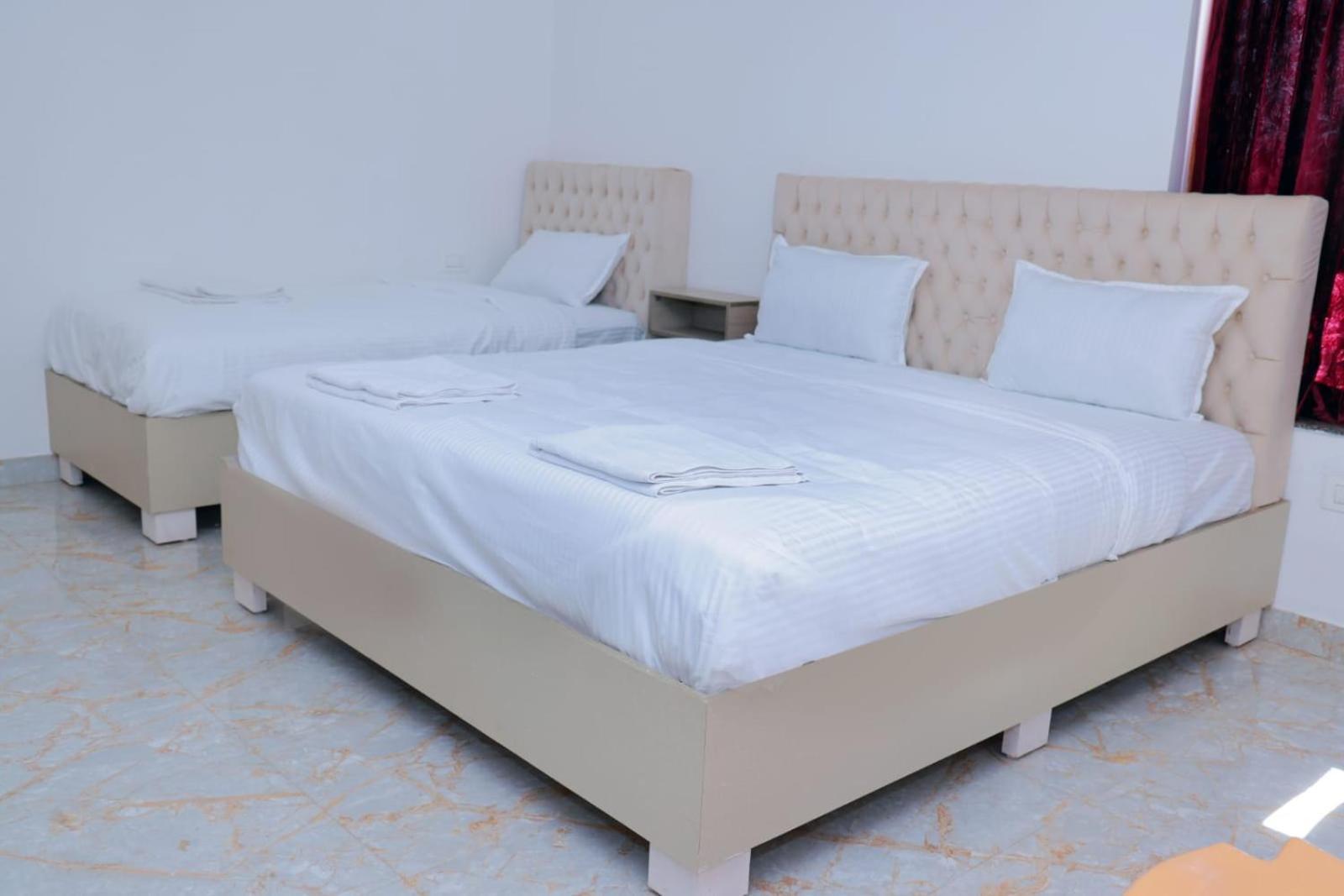 Grand Sangeetham Inn Tiruchchendūr Kültér fotó